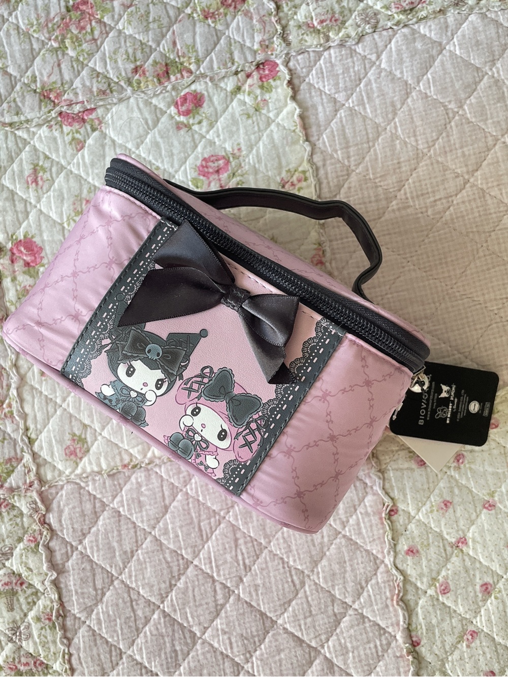 Sanrio Pink Kuromi & My Melody Bow Cosmetic Case - Picture 2 of 3